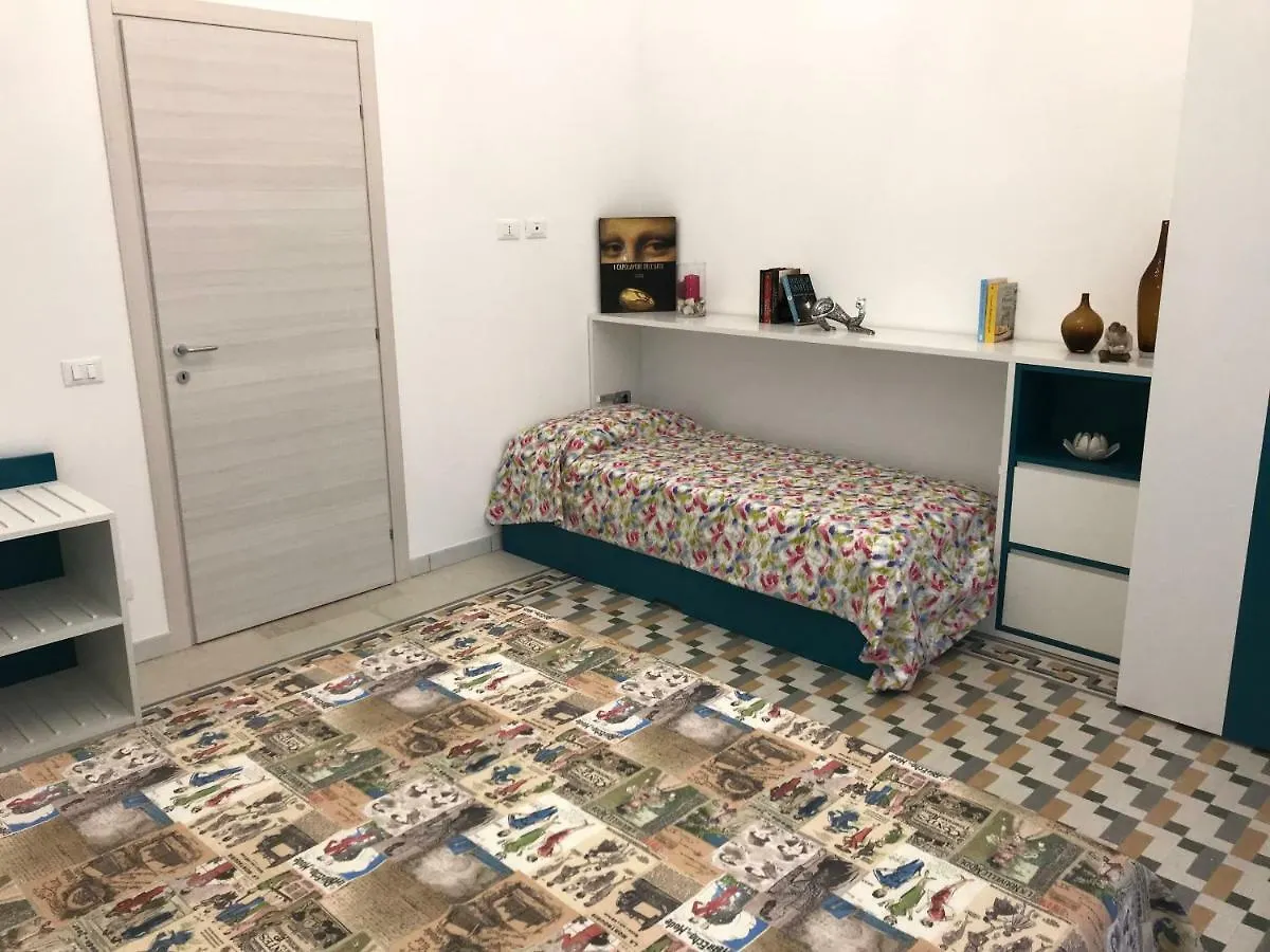 La Dimora Siciliana Appartamenti Trapani 0*,  Italia