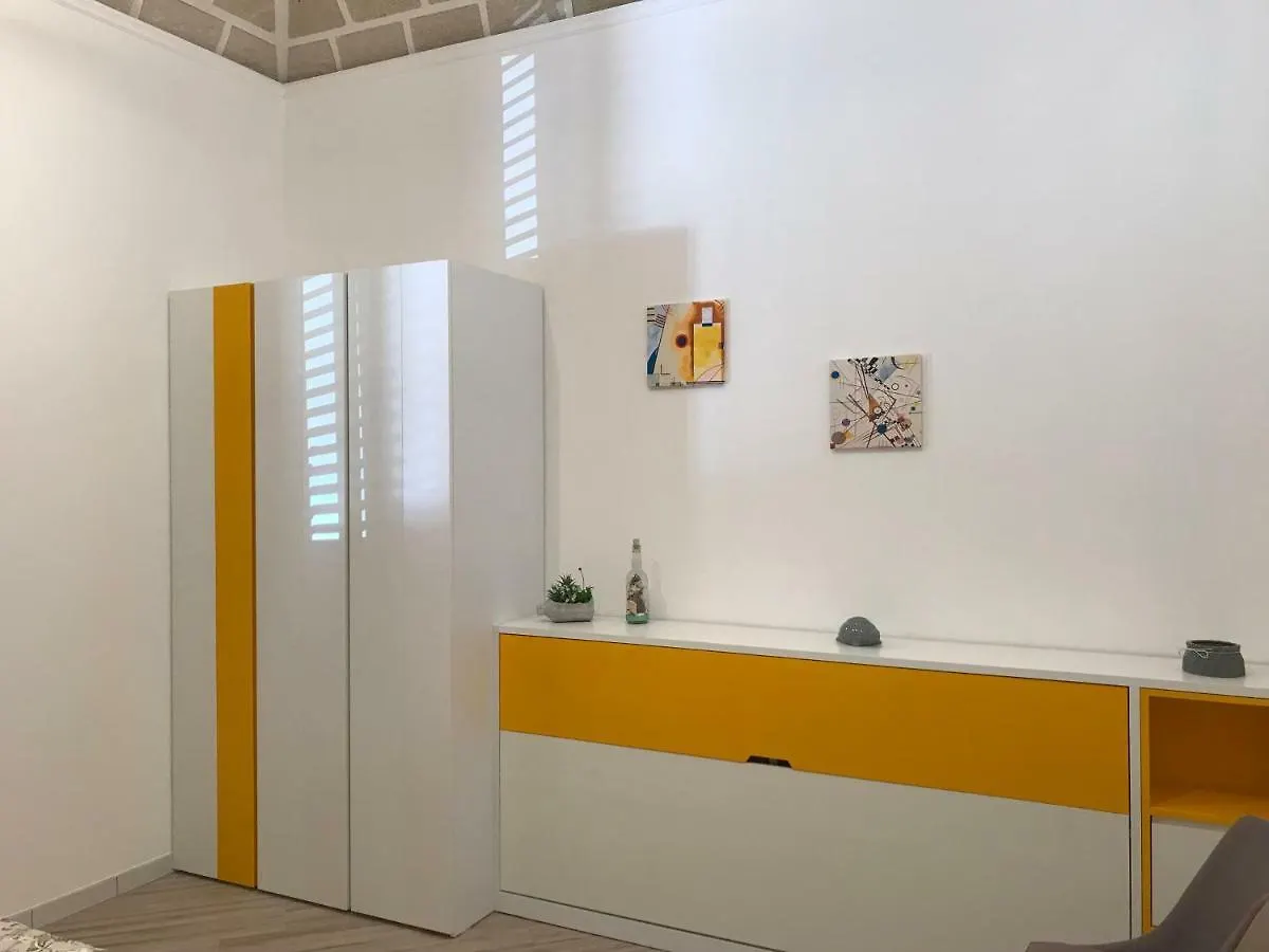 La Dimora Siciliana Appartamenti Trapani 0*,  Italia